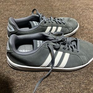 Adidas daily sneakers in grey for men. Size 10